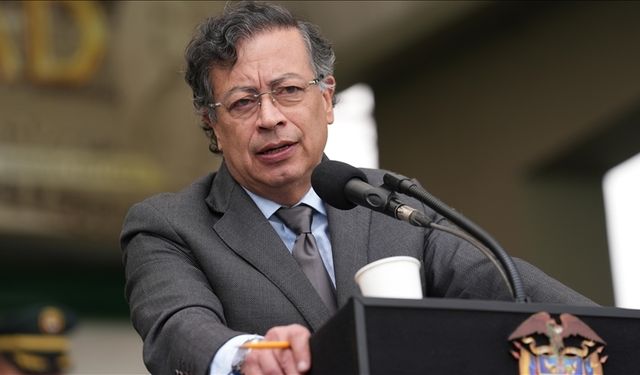 Petro ABD’ye bir kez daha seslendi: Maduro’yu iade edin