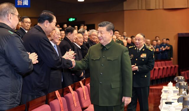 Xi Jinping, emekli askerlerin Bahar Bayramı’nı kutladı