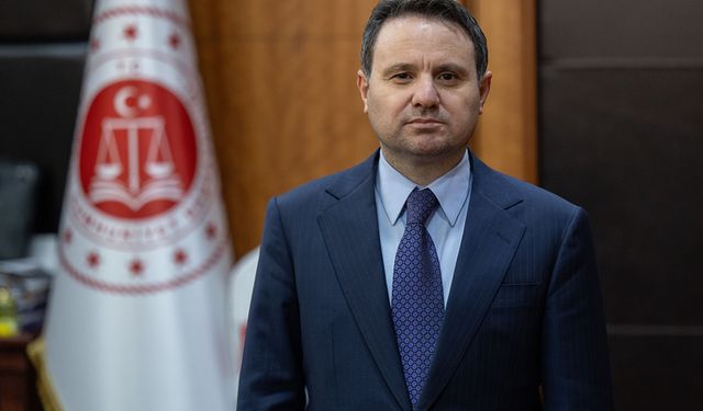 Akın Gürlek kimdir? Yeni Adalet Bakanı Akın Gürlek kaç yaşında, nereli? Hangi görevlerde bulundu?