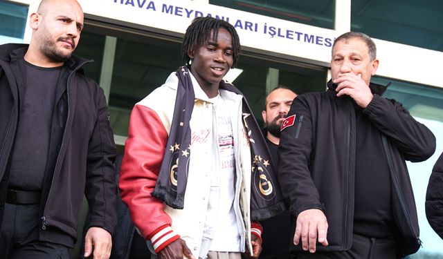 Galatasaray'ın yeni transferi Renato Nhaga İstanbul'da