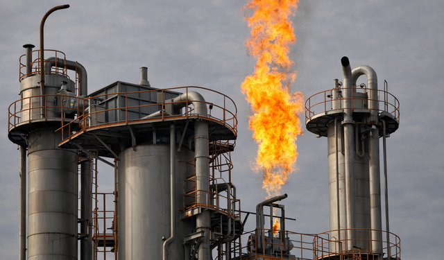 Dondurucu soğuklar Almanya'yı vurdu: Gaz rezervleri dibi gördü!