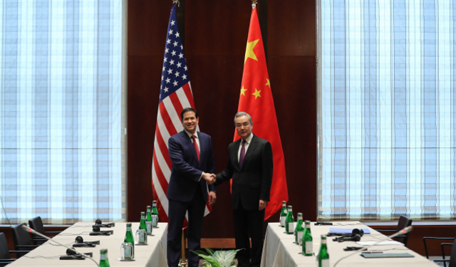 Çin ve ABD dışişleri bakanları Münih'te bir araya geldi