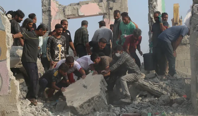 Çin'den İran'daki okul katliamında ailelere 200 bin dolarlık yardım