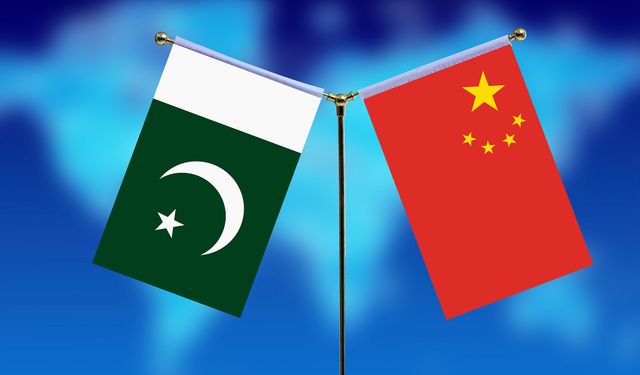 Çin ve Pakistan Dışişleri Bakanları "İran"ı görüştü