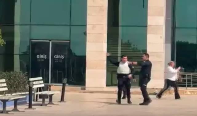 Kepez Kaymakamlığı binasında silah sesleri duyuldu! Bina tahliye edildi