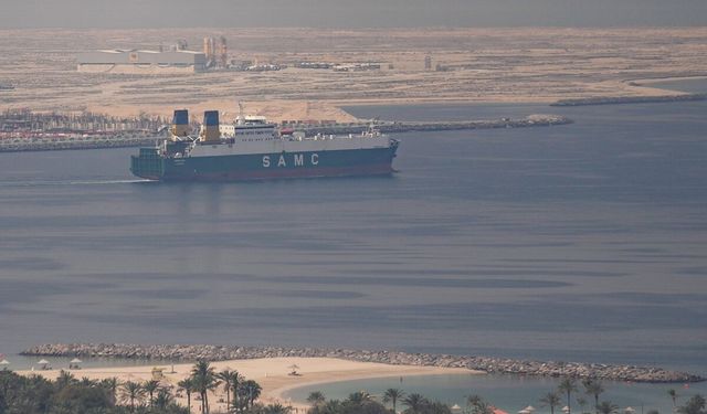 Hürmüz’de küresel güç testi: Trump’tan savaş gemisi çağrısı, İran’dan meydan okuma