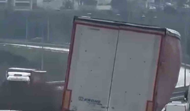 Dikkatsiz sürücü korku dolu anlar yaşattı!