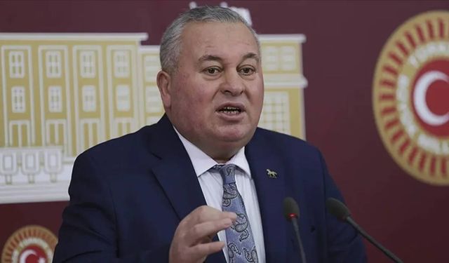 CHP’li Cemal Enginyurt Bolu’da trafik kazası geçirdi