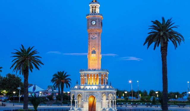 İzmir’de toplu ulaşıma zam: Tam biniş 35 TL oldu