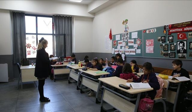 Okullarda ikinci ara tatil için son ders zili çaldı