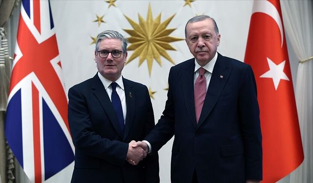 Cumhurbaşkanı Erdoğan, Starmer ile İran’ı görüştü