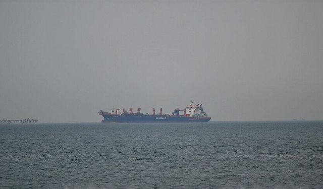 İran’dan Hürmüz resti: ABD ve müttefik gemilerine geçiş yok!