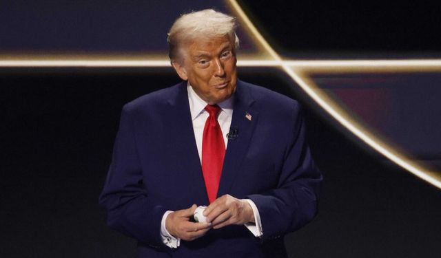 Kahramanlık hikayesi arıyordu: Trump çareyi 2025 yılında buldu!