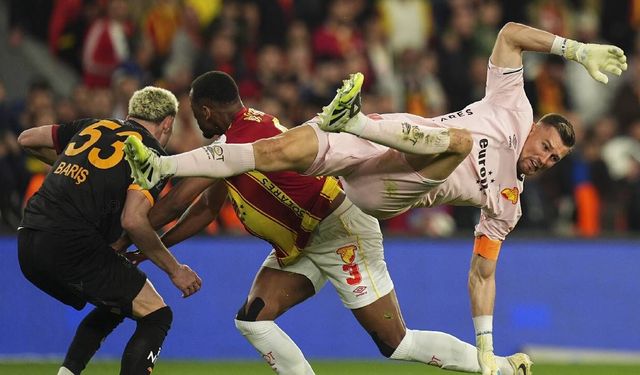 Galatasaray zirvedeki farkı açtı