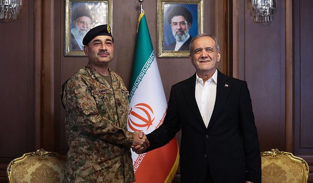 Pezeşkiyan’dan İslam ülkelerine çağrı: Topraklarınızı Müslümanlara karşı kullandırtmayın