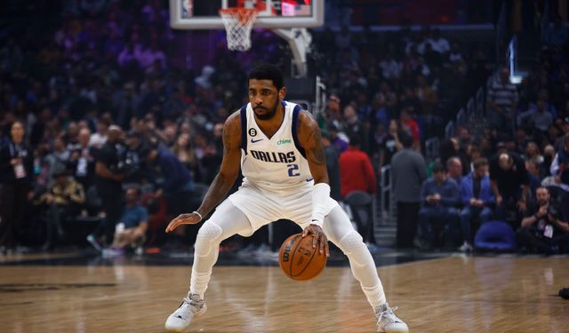 Irving, okula gitmesi engellenen Filistinli çocuğu profil fotoğrafı yaptı