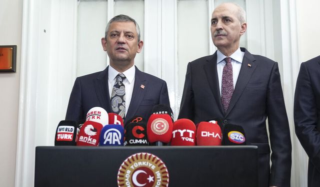 Özgür Özel, Kurtulmuş'u ziyaret etti