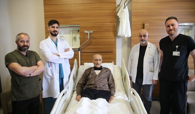 25 dakika kalbi durdu, kalp masajıyla hayata tutundu