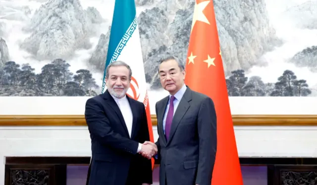 Wang Yi, Erakçi ile görüştü: Barış için fırsat penceresi açıldı