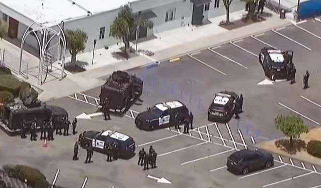 San Diego’daki saldırıda güvenlik görevlisi facianın önüne geçmiş