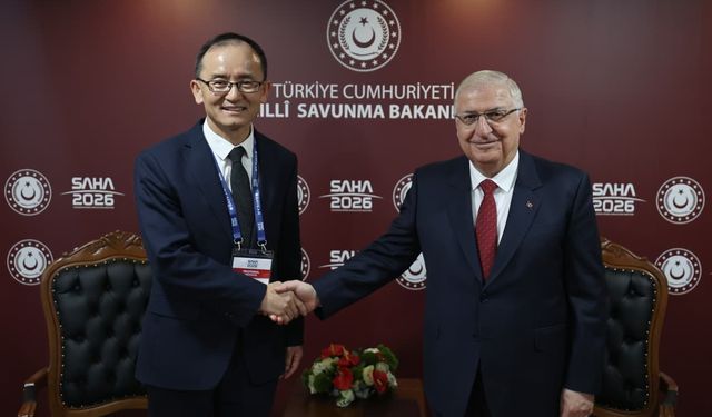Bakan Güler, Çin’in Ankara Büyükelçisi Xuebin’i kabul etti