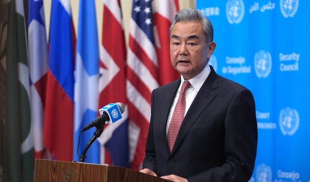 Çin Dışişleri Bakanı Wang Yi: “Dünya tehlikeli bir kavşakta"