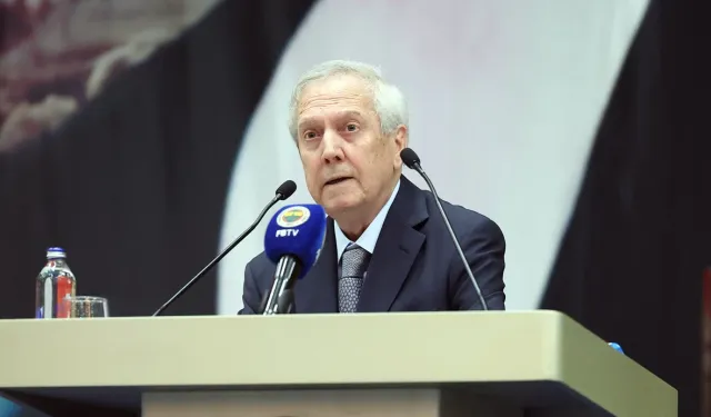 Fenerbahçe Kulübü eski başkanı taraftarlarla bir araya geldi