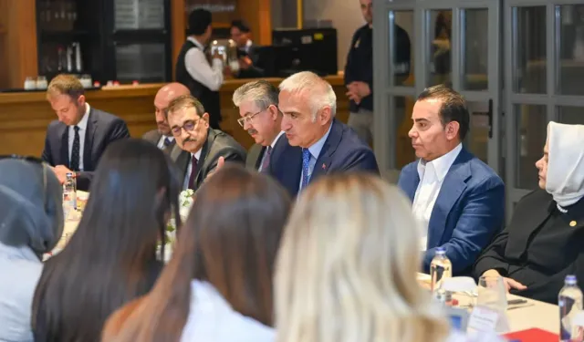 Bakan Ersoy'dan Formula 1 açıklaması