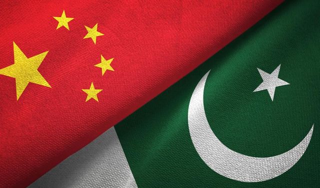 Çin ve Pakistan'dan Hürmüz Boğazı çıkışı