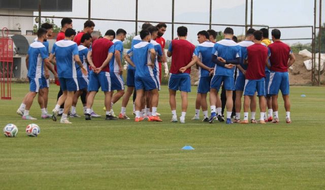 İran Milli Takımı, Dünya Kupası hazırlıklarına Antalya’da başladı
