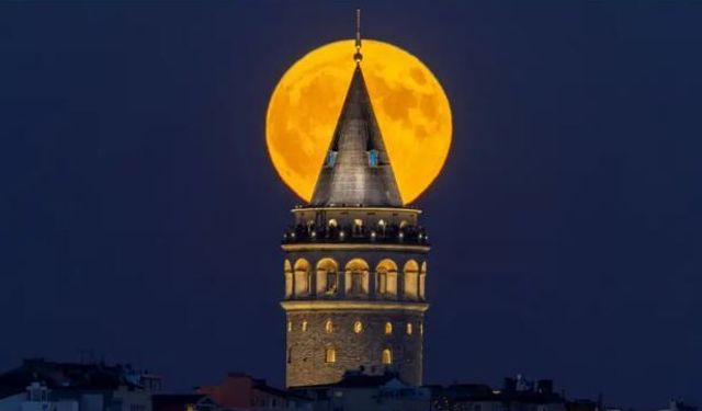 Mavi Ay ile Mikro Ay bu gece aynı anda gerçekleşiyor