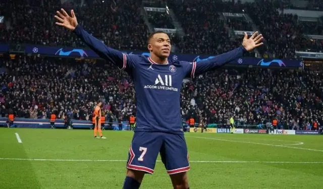 Fransa'da aşırı sağ Mbappe’yi hedef aldı