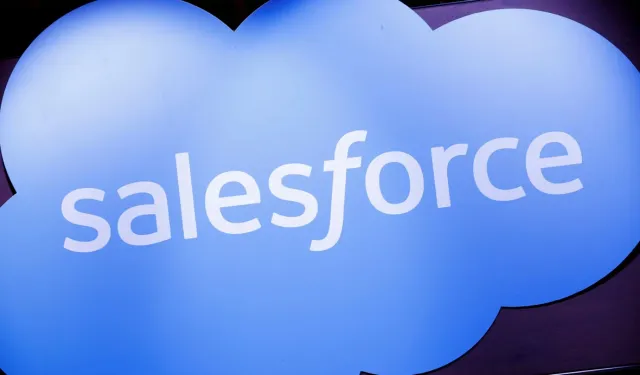 ABD'li Salesforce 3.6 milyar dolara yapay zeka şirketi satın alıyor