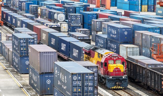 Çin-Avrupa yük treni seferleri 10 yılda 10,8 kat arttı