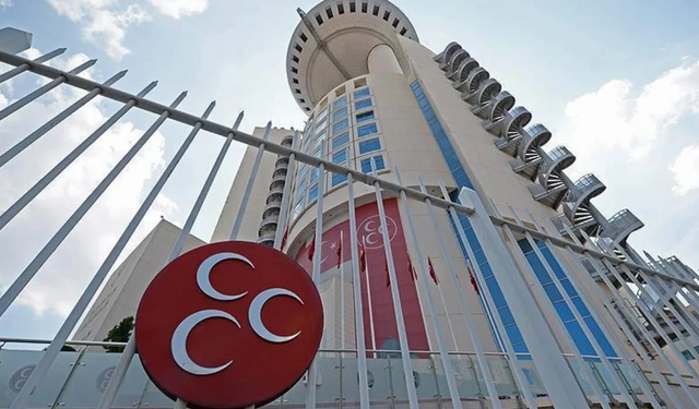 MHP'de bir il teşkilatı daha feshedildi!