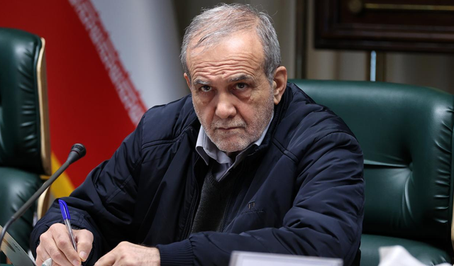 Pezeşkiyan: "Katar'da bloke edilen 6 milyar dolarımız geri dönecek"