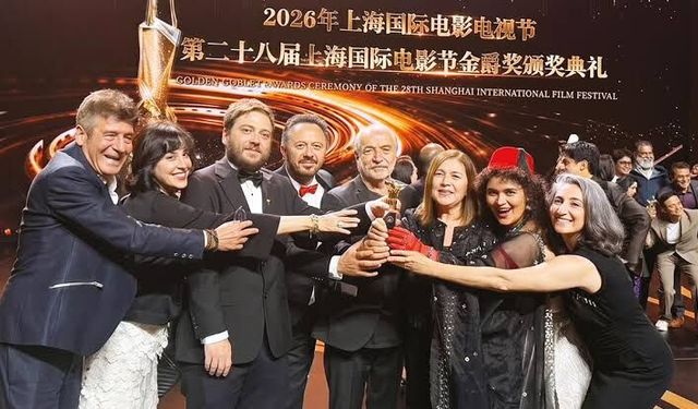 Shanghai'da Türk imzası: Reis Çelik'e en iyi senaryo ödülü