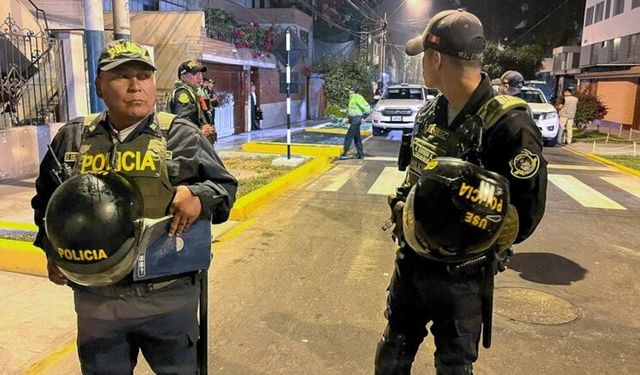 Peru'da yolcu otobüsü devrildi: 11 ölü, 20 yaralı
