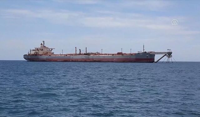 Husiler İsrail'in Kızıldeniz'deki faaliyetlerini yasakladı