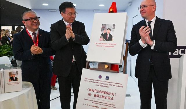 “Xi Jinping’in Liderliğinde Çin’in Yönetimi” Rus okuyucularla buluştu