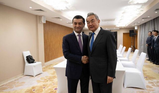 Wang Yi'den SİÖ'de diplomasi trafiği: Stratejik ortaklık masada
