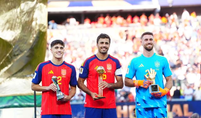 Dünya Kupası'nın en iyi 11'i belli oldu: Listede bir de Beşiktaşlı var!