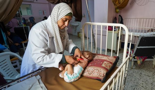 Gazze'de çocuklarda suçiçeği vakaları 10 bine ulaştı