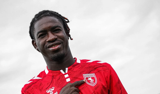 Samsunspor, Cheick Tidiane Diabate ile sözleşme imzaladı