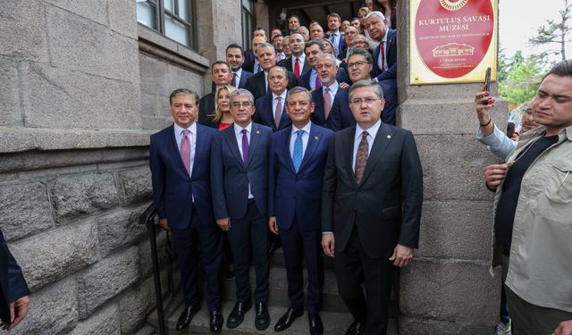 YENİ Parti'de MYK açıklandı: İşte Özgür Özel'in A takımı