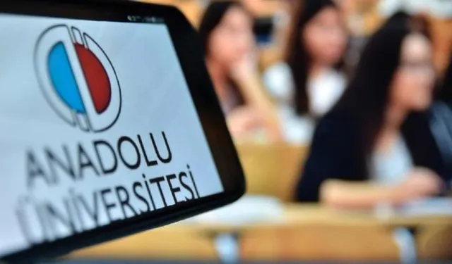 Sınavsız ikinci üniversite kayıt takvimi belli oldu!