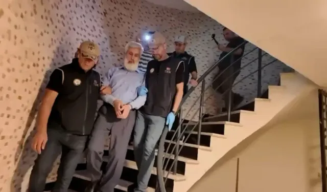 Kuytulcular, şifreli odalardaki bilgisayar kasalarını kaçırmış