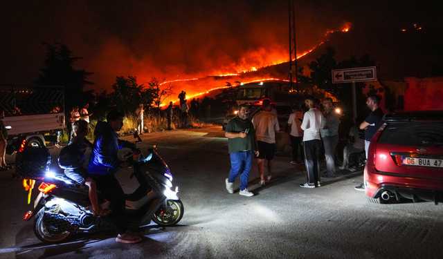 Mamak'ta çıkan yangın söndürüldü! Bir kişi gözaltına alındı