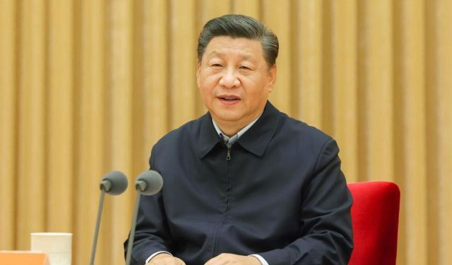 Xi’den yöneticilere talimat: Halkın sınavından geçecek başarılara imza atın