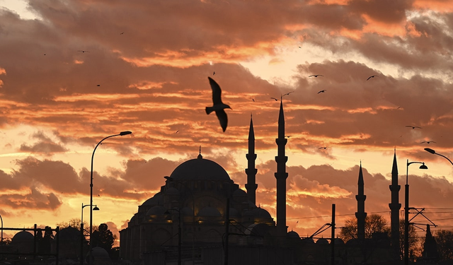İstanbul'da hissedilen sıcaklık 40 dereceye yaklaşacak!